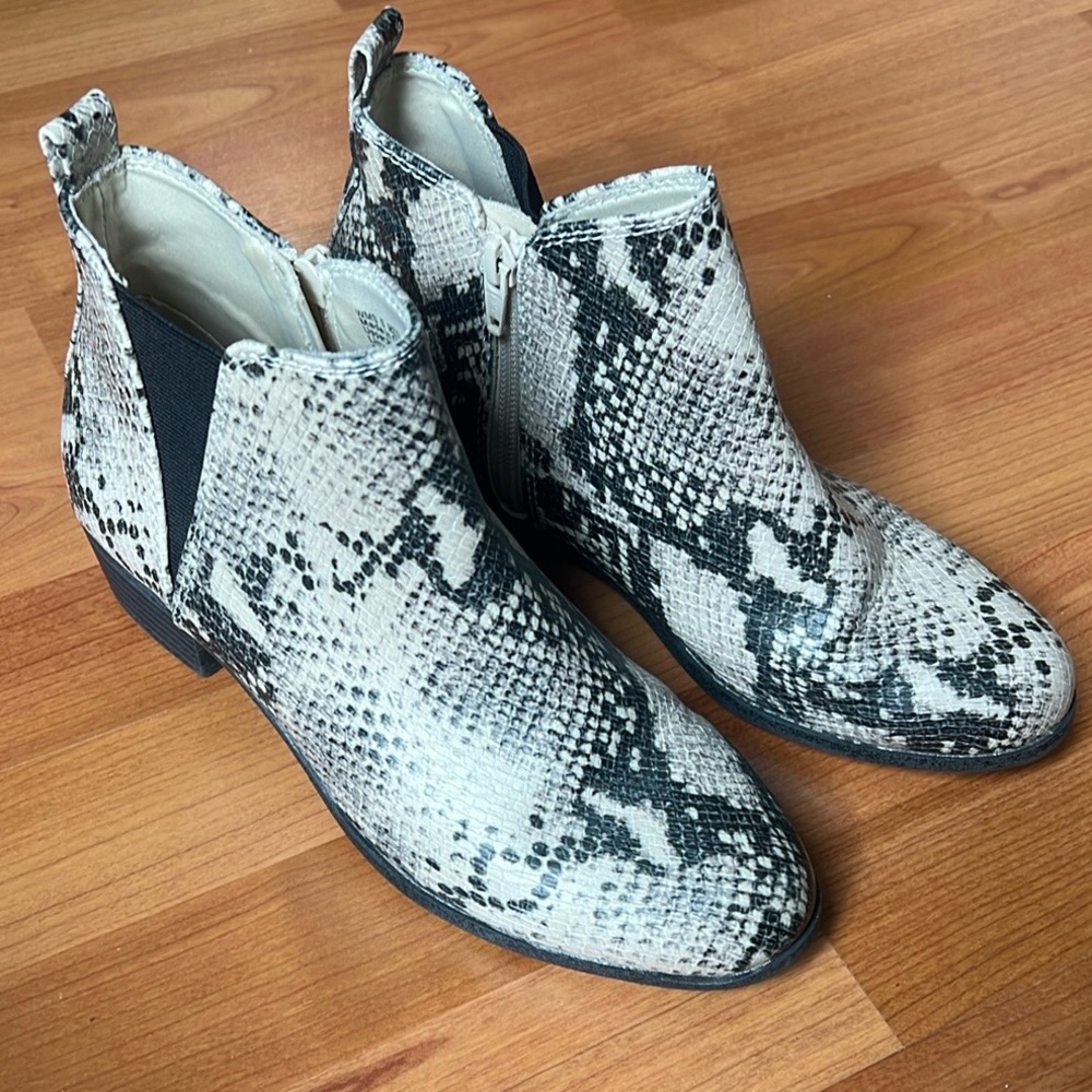 Women’s Snake Print Ankle Boots